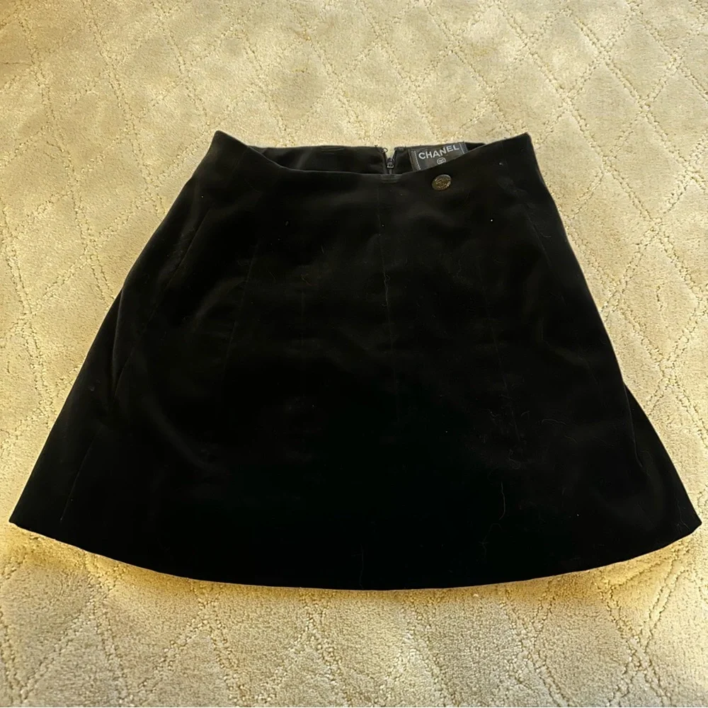 Chanel Black Velvet Mini Skirt - Size 2